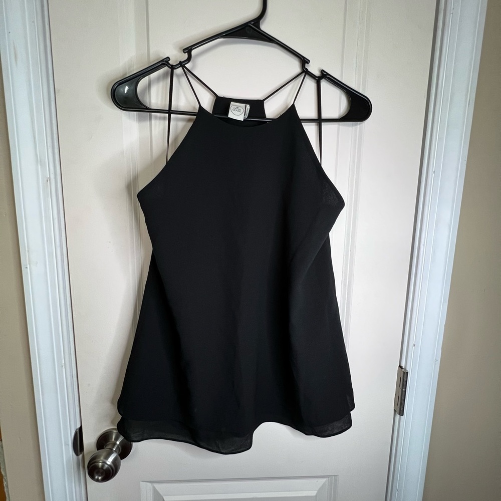 Back tank top paper crane work top